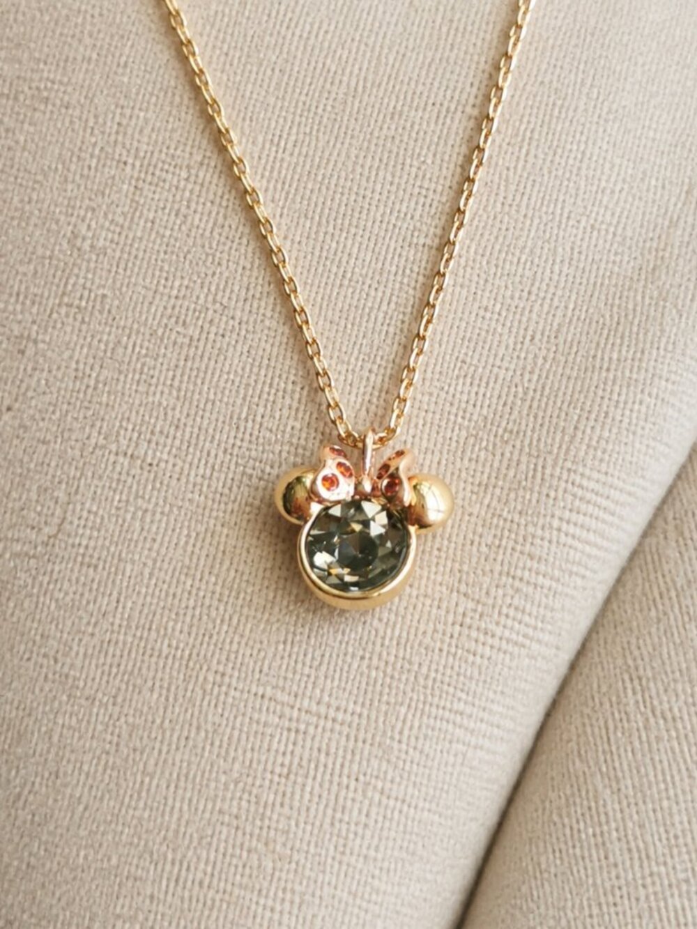 Kate Spade minnie Gold Pendant Necklace Bow Mouse Silhouette Crystal Accent